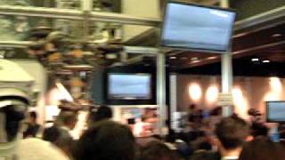 DSCF9380_20100518_JAXA-i開場の様子_H2Aロケット打ち上げ.AVI