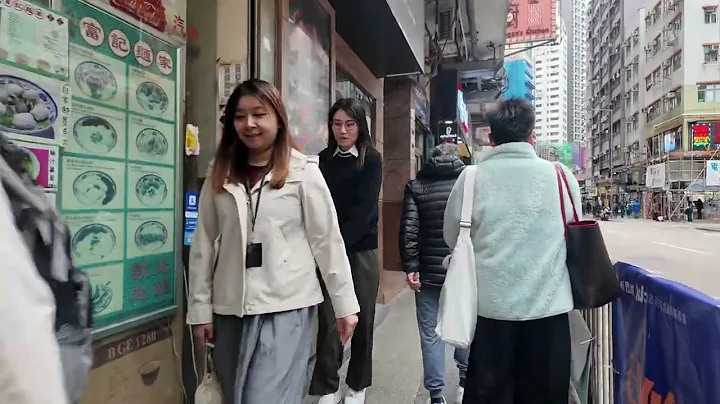 在灣仔摩理臣山道上行一圈 Take a lap on Morrison Hill Road in Wan Chai #街拍 #灣仔 #街市 #travel