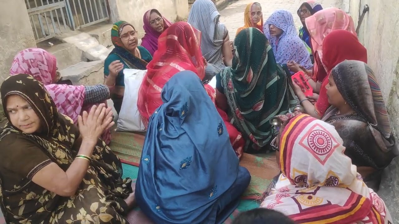 कान्हा जी का  भजन.... नैनन से नैन मिलाये गयो रे 