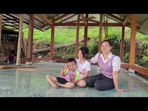 Nga and Phong went home with their mother to build a new house.