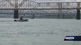 Coast Guard moves boaters several miles down river for Thunder Over Louisville