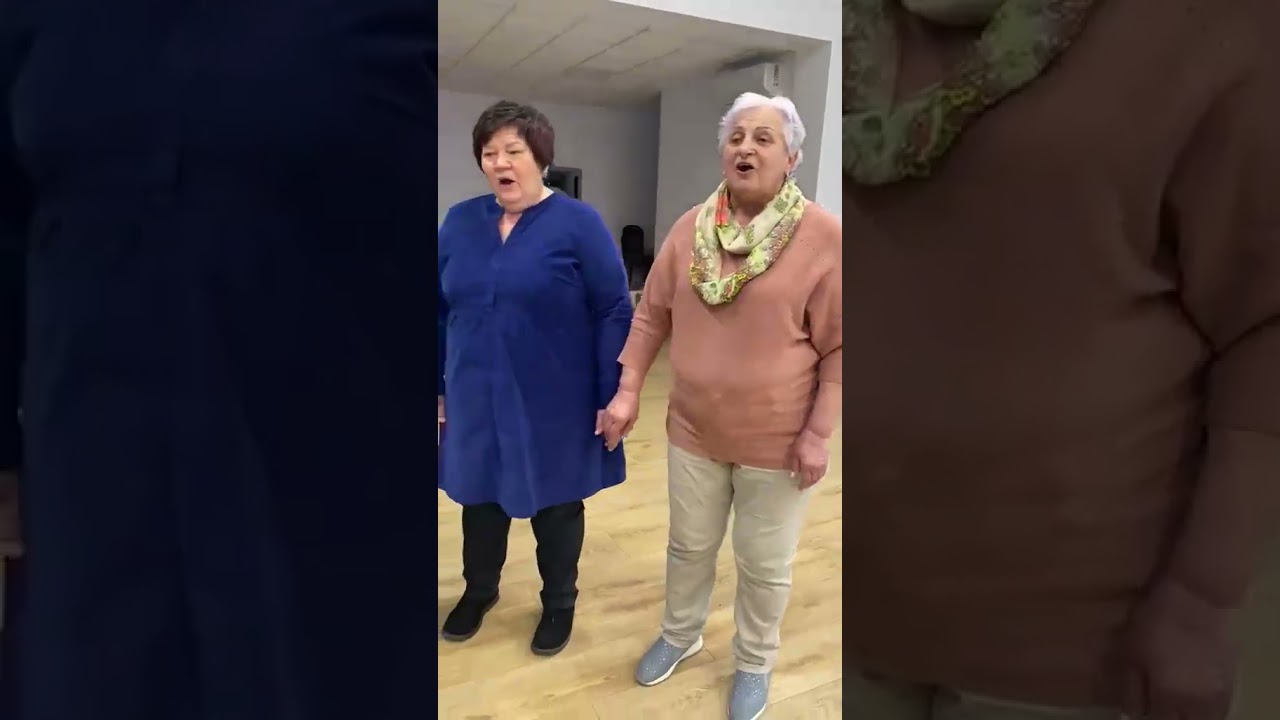 Spiewanie w Gośiszowie w ramach spotkaniu seniorów