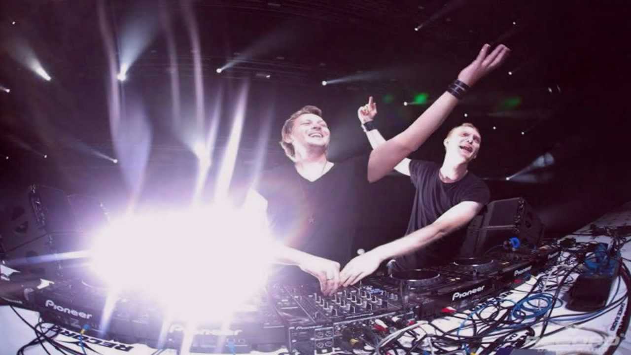 Swanky Tunes - Blood Rush (Original Mix)