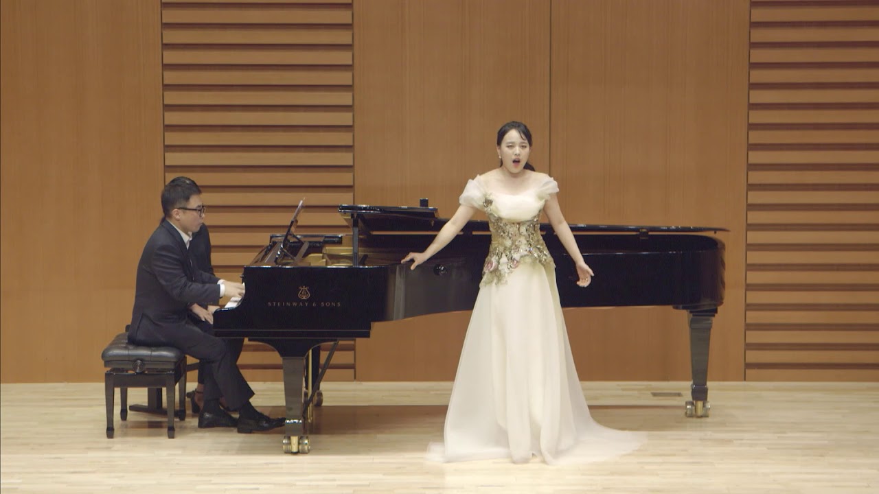 Beach - The years at the spring, Soprano 이해원 - YouTube