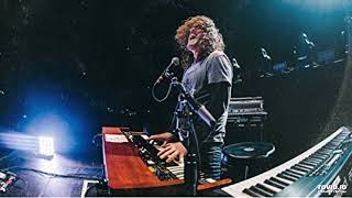 Video thumbnail of "Dizzy Reed: Mother Therese"