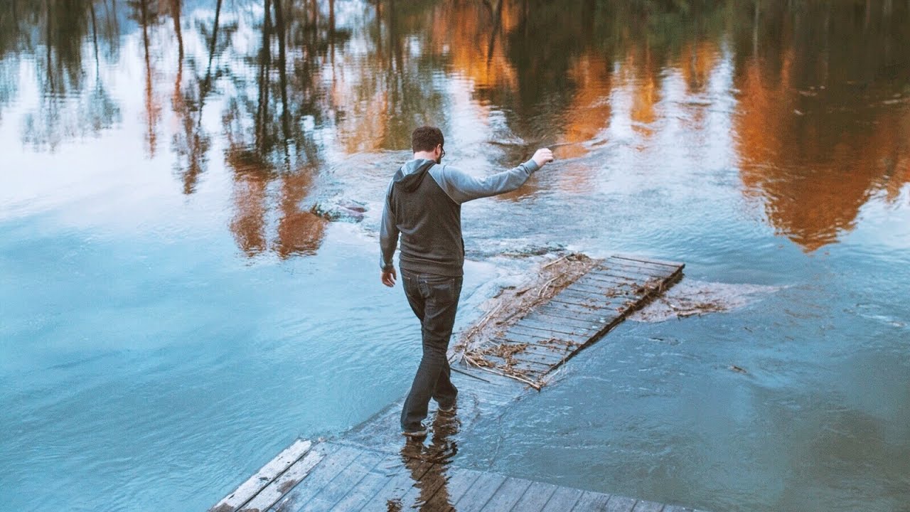 Chasing my dock down a flooded river! - YouTube