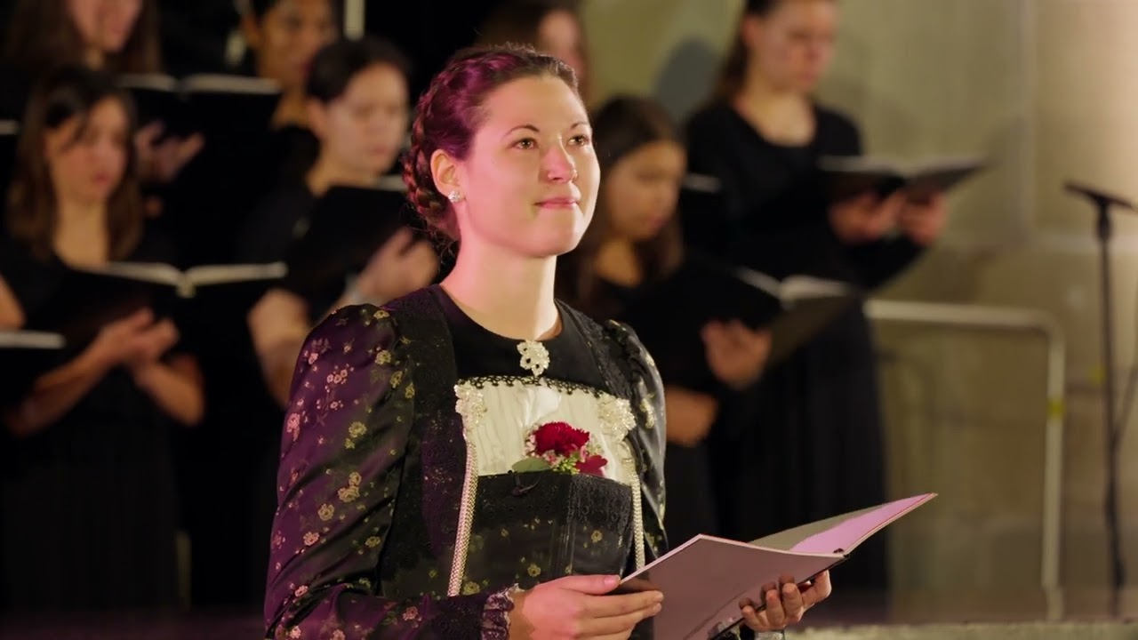 Emotionale Momente für Solojodlerin Daria Occhini bei «Abschied» (18) | «TOTÄMÄSS» von Joël von Moos