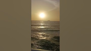 #ٱيات من سورة يس (وَالْقَمَرَ قَدَّرْنَاهُ مَنَازِلَ حَتَّىٰ عَادَ كَالْعُرْجُونِ الْقَدِيمِ (39)#