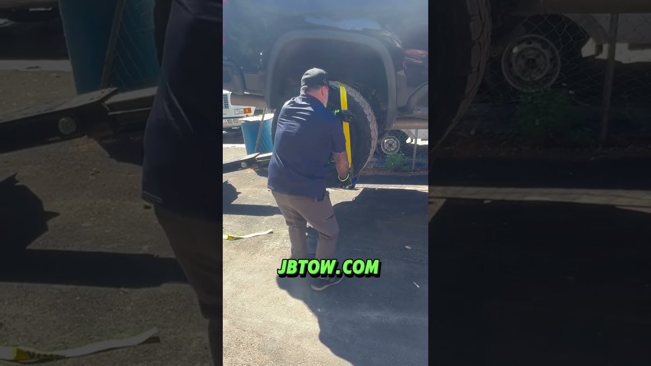 Using the Mini J Wheel Lift Strap on a Jerr-Dan wheel lift