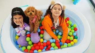 Masal and Öykü  learn color by playing games - Funny Kids