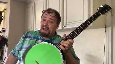 Quiet Mute Banjo & Make six string banjo sound like a real banjo with Mike Williams green screen fun