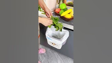 Thùng rác gấp gọn treo tủ bếp