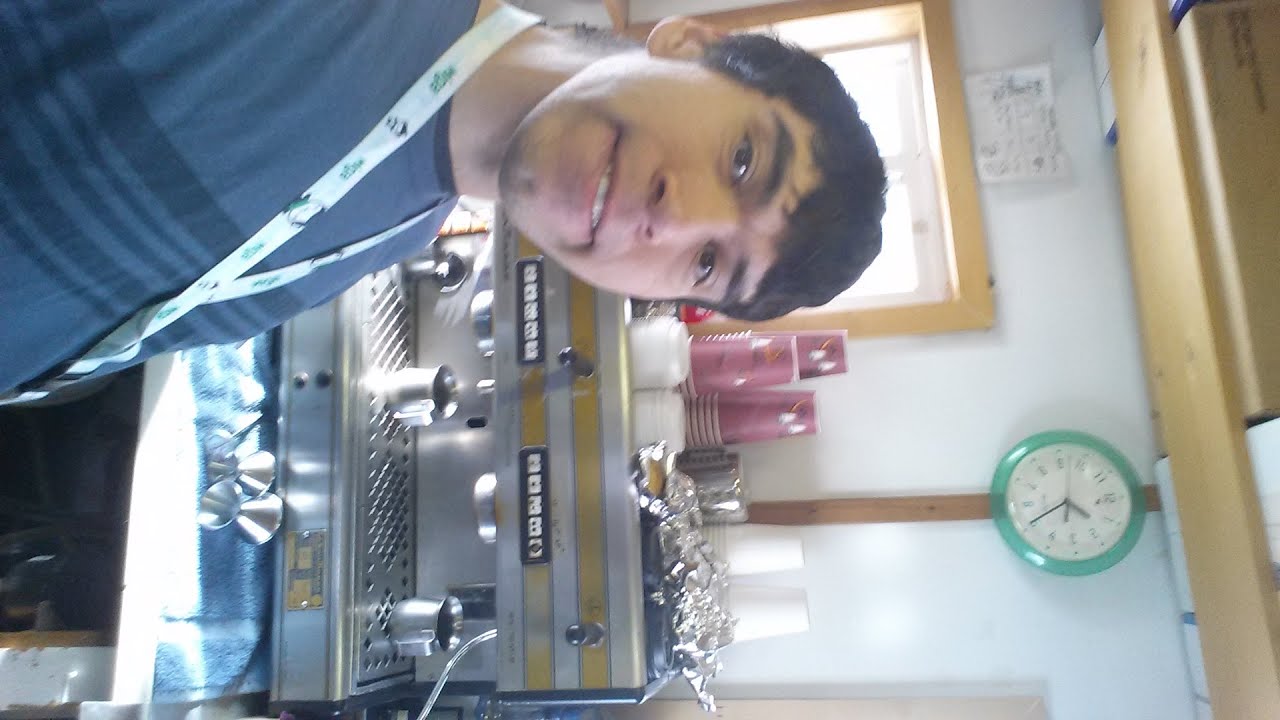 How to make Americano with cream and sugar