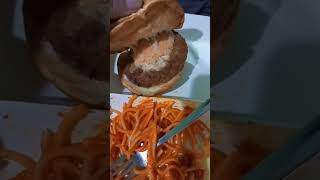 Burger and spaghetti for snack #youtubeshorts #shortsvideo #namnc