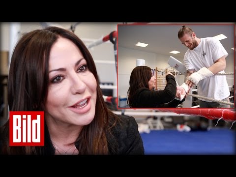 Simone Thomalla lässt sich vom Box-Profi Michael Wallisch trainieren