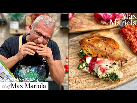 PANINO CON CIPOLLA (di Tropea) SALSICCIA PICCANTE, uovo in camicia e cicorie - Chef Max Mariola