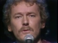 Video thumbnail for Gordon Lightfoot - "If You Could Read My Mind" (Live TV performance)
