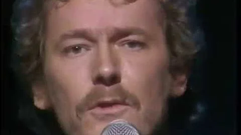 Gordon Lightfoot - "If You Could Read My Mind" (Li...