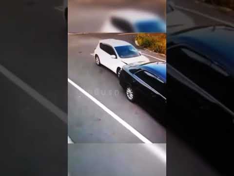 There's always someone crazier #bikers #roadrage