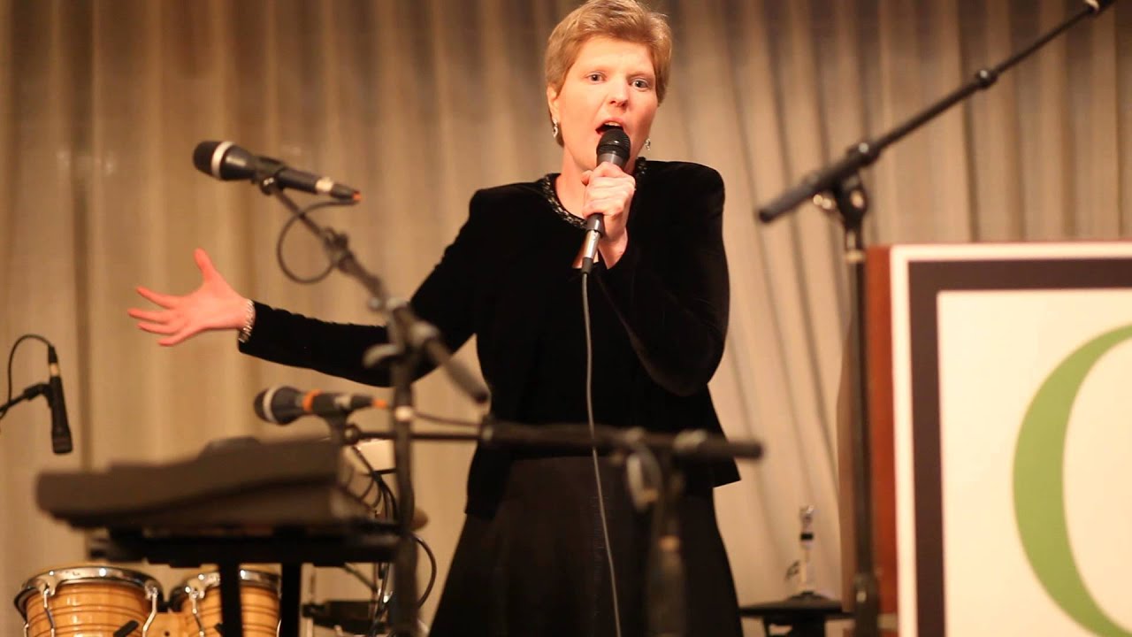 Mabel Singing "Let It Go"