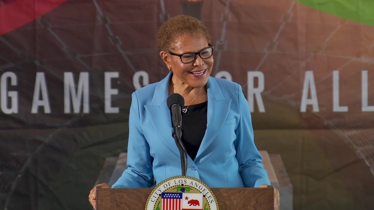 L.A. Mayor Karen Bass delivers State of the City address - YouTube