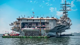 The World's BIGGEST $13 Billion Aircraft Carrier in the Middle of the Ocean!