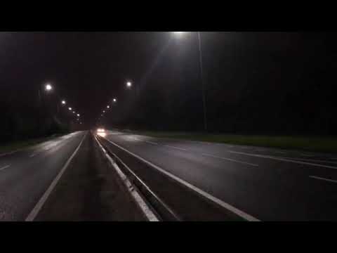 Mazda 2 1.3 Top speed fly by