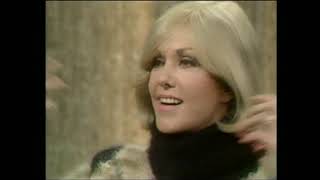 Kim Novak on Hollywood in the 50s and the star system (PARKINSON, BBC 1981) by TaggleElgate 32,242 views 5 years ago 4 minutes, 43 seconds