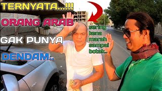 KEBIASAAN ANEH ORANG ARAB