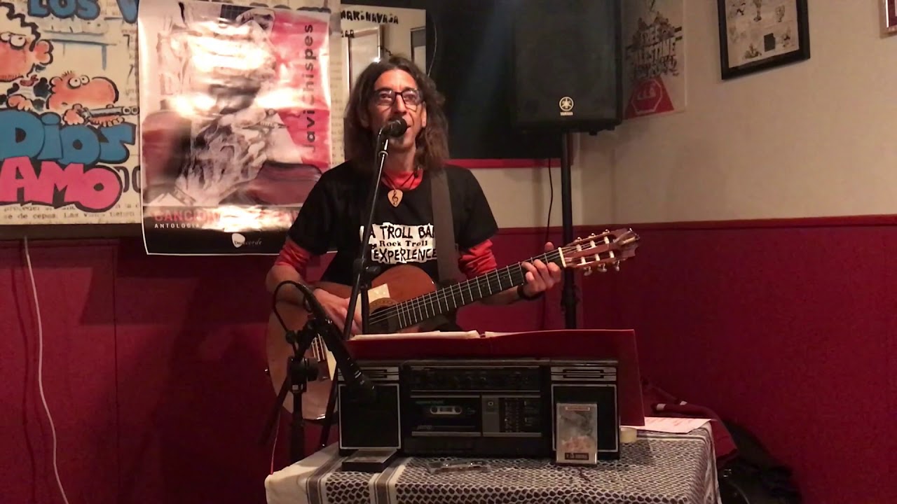 Javi Chispes - Live at Restobar Makinavaja - Barcelona (22-12-2018).