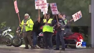 Boeing works to conserve cash as 33,000 factory workers go on strike