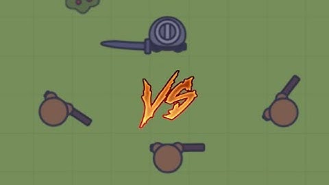 MooMoo.io - Katana Player VS. Three Players