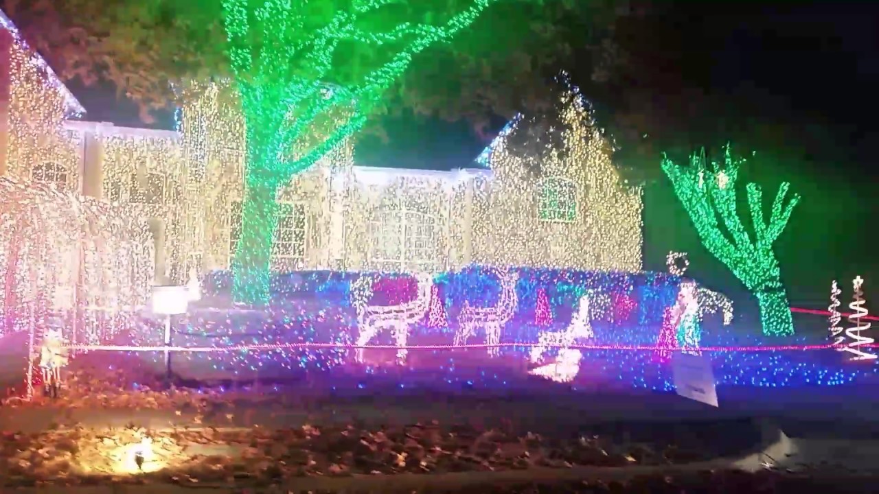 2016 Christmas lights in Deerfield YouTube