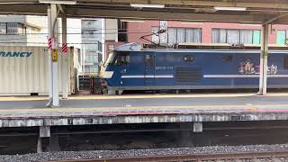 JR貨物EF210形100番台118号機+コキ20両？が千葉駅10番線を通過するシーン (1095レ？) 2025.9.15