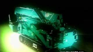 Maeda USA's MC285C Mini Crawler Crane