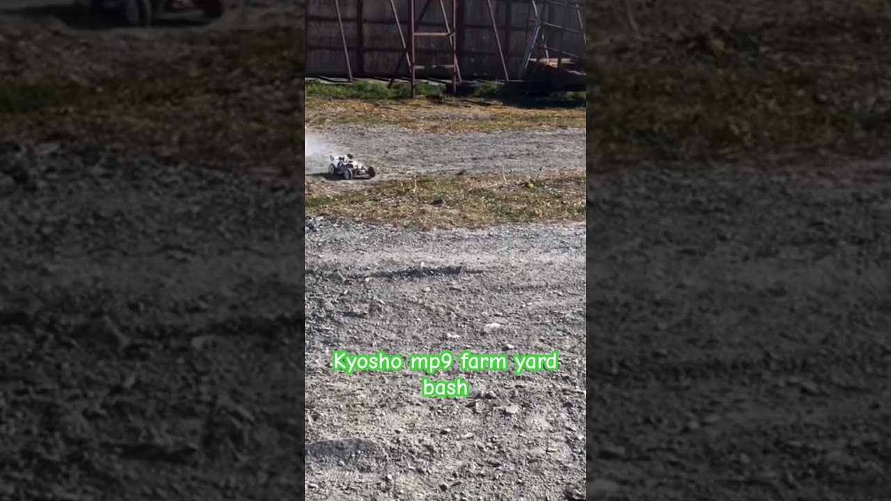 Kyosho mp9 nitro rc farm yard bash 