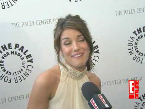 90210 on PaleyFest interview - Shenae Grimes, Matt...