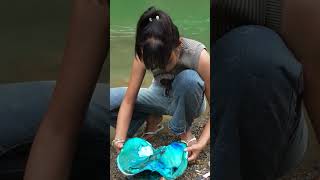 💧💧The Girl Was Stunned When She Opened The Mutated Giant Clam