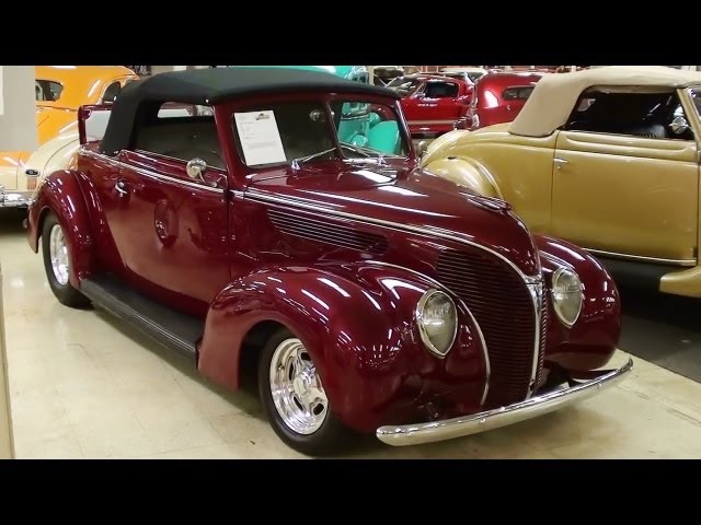 スナップオンFORD STREET ROD CONVERTIBLE ジオラマ付き スナップオンFORD STREET ROD CONVERTIBLE ジオラマ付き