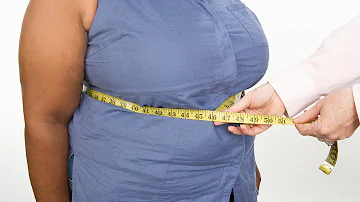 ¿Qué porcentaje de estadounidenses tiene sobrepeso?