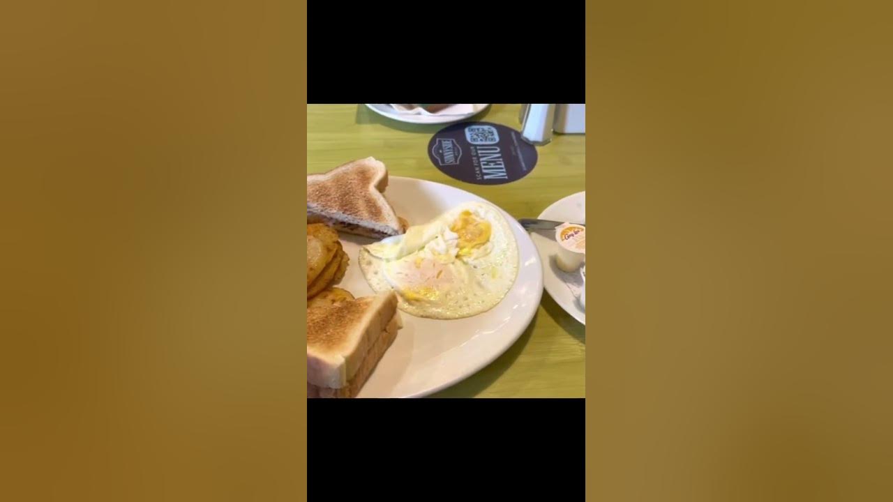 Fresh Breakfast In Sunset Grill