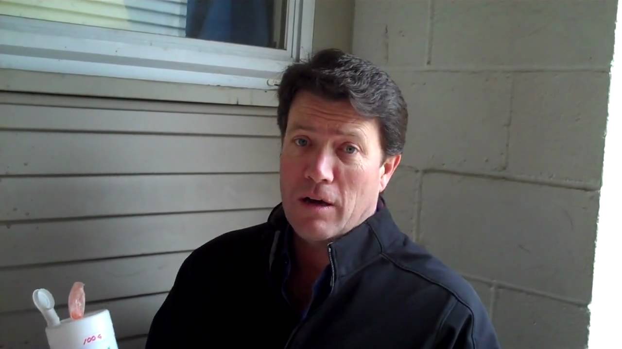 removing graffiti from glass with Bio-Solv