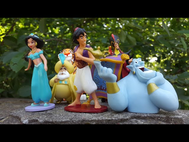 Disney's 1992 Aladdin Play Set | Disney Collectible Figures - YouTube