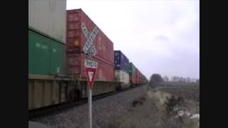 UP SD70ACe 8450 leads a fast "bird" at Harmon Rd.