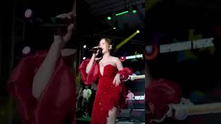 bila digoyang... WATU CILIK / Ajeng Febria #omhimawan #you.musik #watucilik #ajengfebria #omhimawan