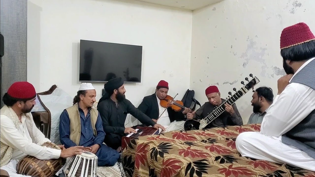Alif Day Mukhry Tay mem Da GhonGhat | Naat Sharif