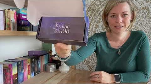 📦🃏 Unboxing & WalkThrough: „Zodiac 108“ & „iN2IT Oracle - 2nd Ed.“ by Kimberley Aria - Oracle Cards