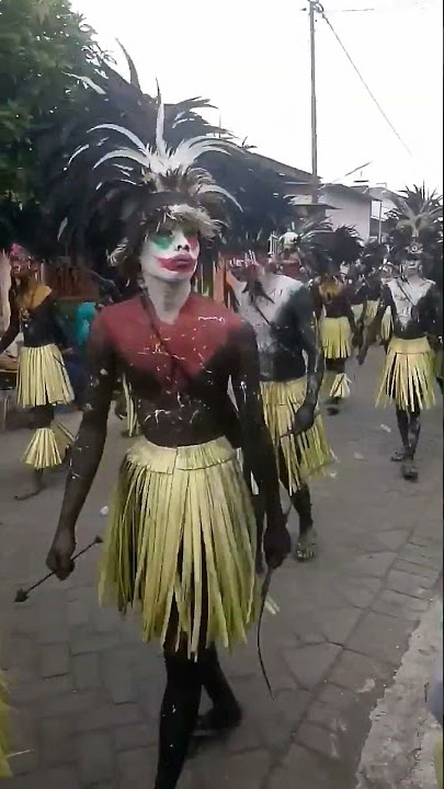 NGERIII!!! bikin anak anak takut | dayak janur kuning