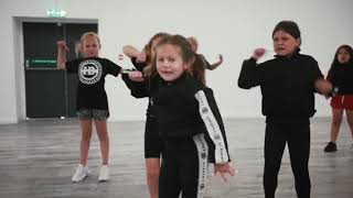ID ACADEMY UK- BEGINNERS SUMMER 2019