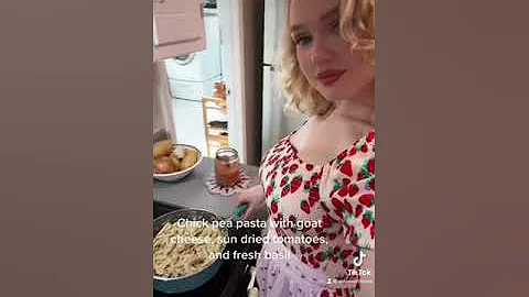 Day in the life of a Traditional Wife! #TradWife